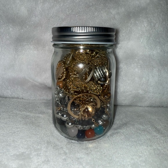 Mystery Jewelry Jar - Picture 8 of 8